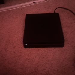 ps4 console and remote