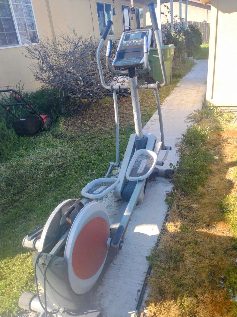 Freemotion Elliptical