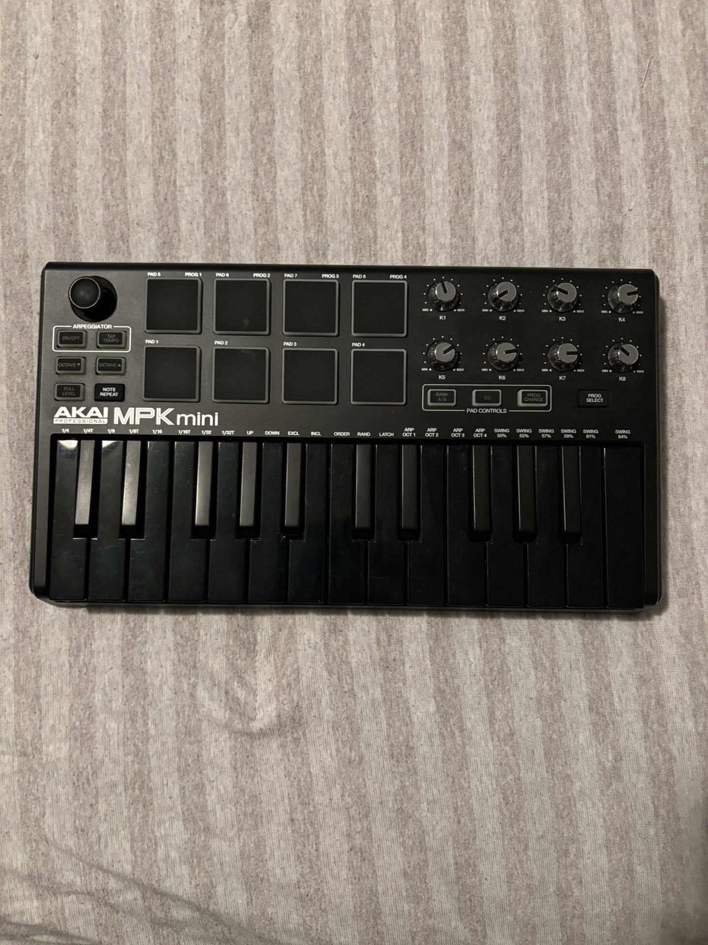 Akai MPK Mini MK2