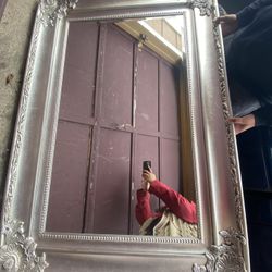 Big Mirror And Installation