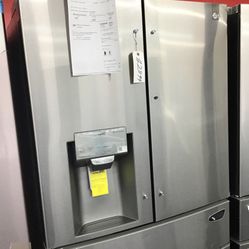 New Scratch And Dent LG Grab And Go 28 Cu Ft Stainless Steel French Door Fridge With Bottom Freezer . 1 year 