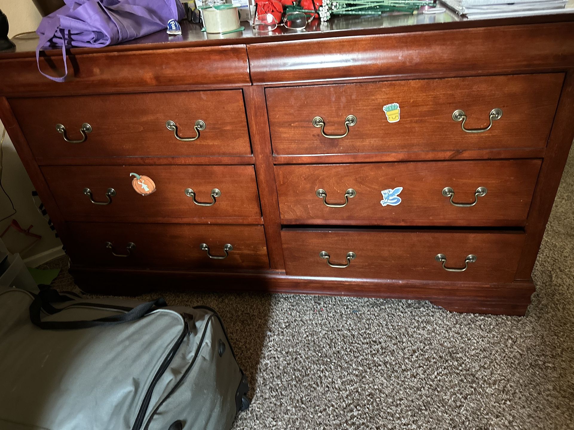 Dresser