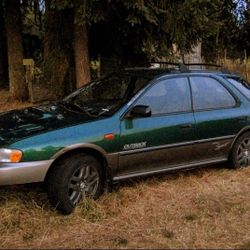 1999 Subaru Outback Sport (w/ spare engine & parts)