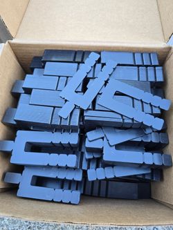 Window & Door Installation Shims – Adjustable Plastic Shims – Black – Lot