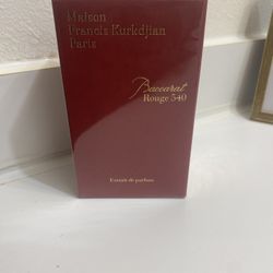 Baccarat Rouge 540 ( Send Offers)