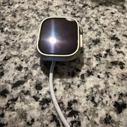 Apple Watch Ultra 49mm Titanium GPS + LTE – Excellent Condition