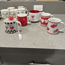 Set Of 5 Cute Heart Themed Mugs Vintage Retro