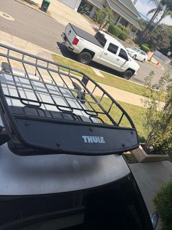 Thule roof cargo basket