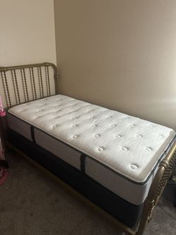 Mattress Box spring And Frame