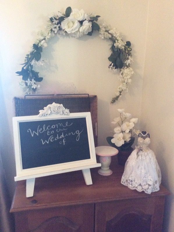 Bridal shower wedding decor items