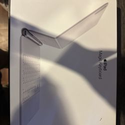 iPad Magic Keyboard