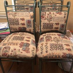 Four Stools In MINT CONDITION Not Even Dusty $30 Each 