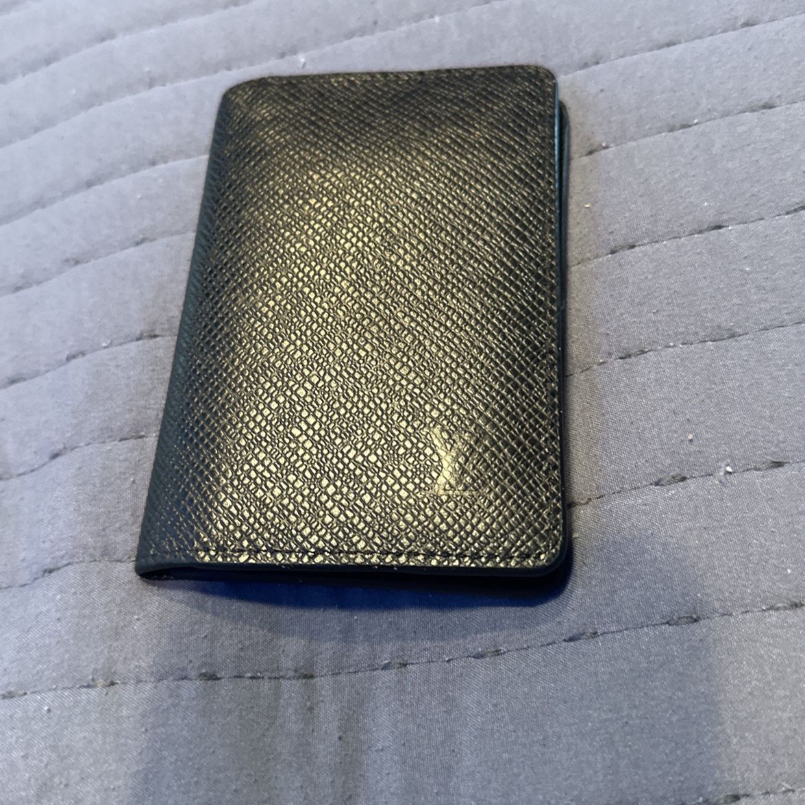 Louis Vuitton Brazza Wallet Epi Leather Black