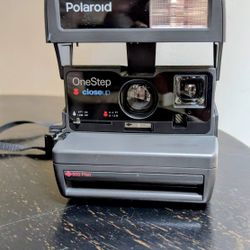 Polaroid OneStep Closeup