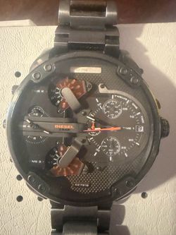 Diesel Mr. Daddy 2.0 DZ7315 Men’s Watch – Black