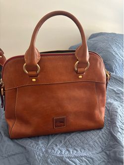 Dooney bourke purse