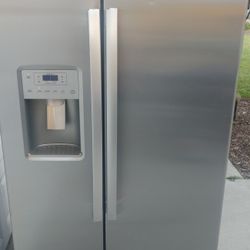 Side By Side Refrigerator