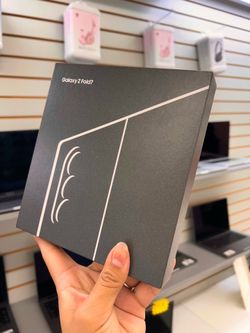 Galaxy Z FOLD 7 256gb UNLOCK