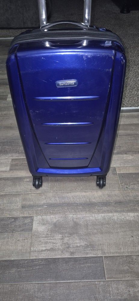 Rolling 20" Samonsite Winfield 2 Hardside Carry On Suitcase $10