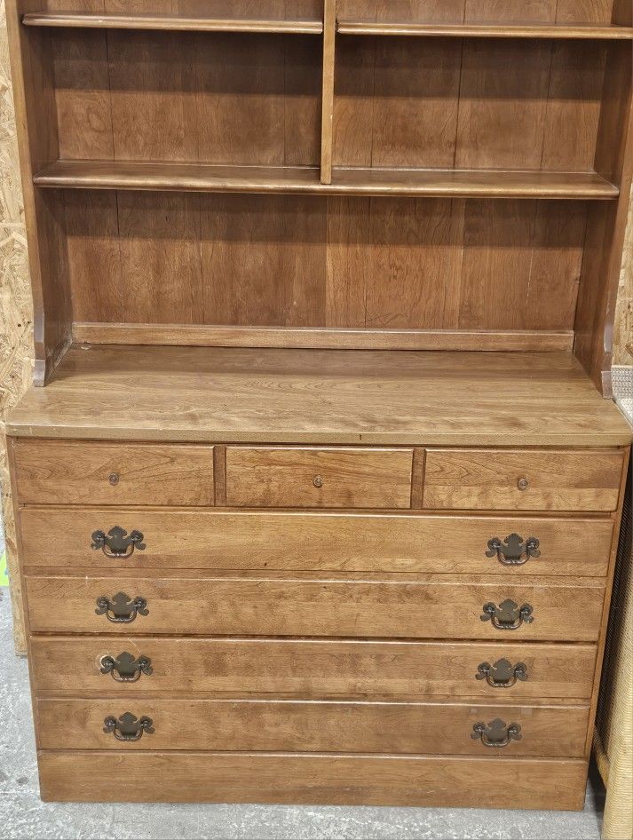 Ethan Allen solid wood dresser chest bookcase curio storage shelves cabinet bedr