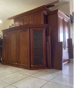 Cherry-Wood Kitchen Cabinets- Tops & Bottoms With LED Lights- Excellent Condition