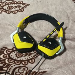 Corsair Void Elite