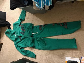 God speed green jogging suit men’s small