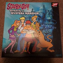Scooby Doo Betrayal at Mystery Mansion Board Game
