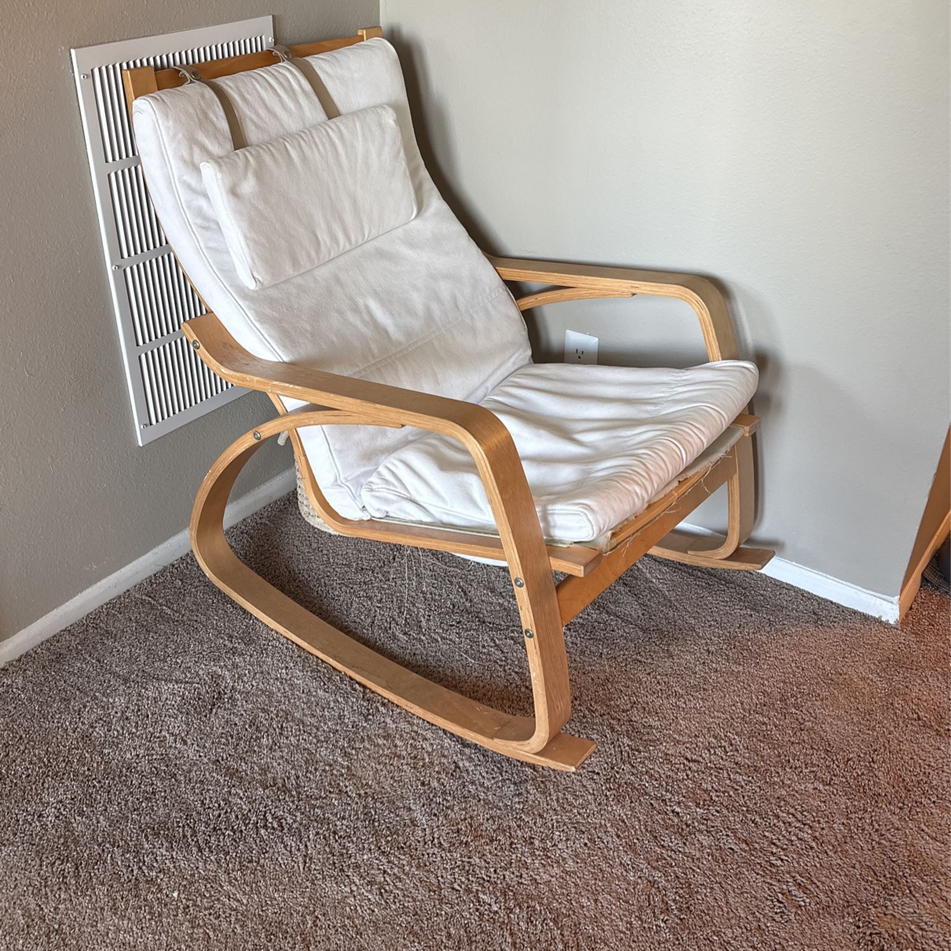 Ikea poang chair gumtree hot sale