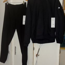 Alo Set NWT black(hoodie + Joggers) Mens M