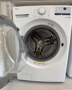 LG Front Load Washer & Electric Dryer Set – Excellent Condition