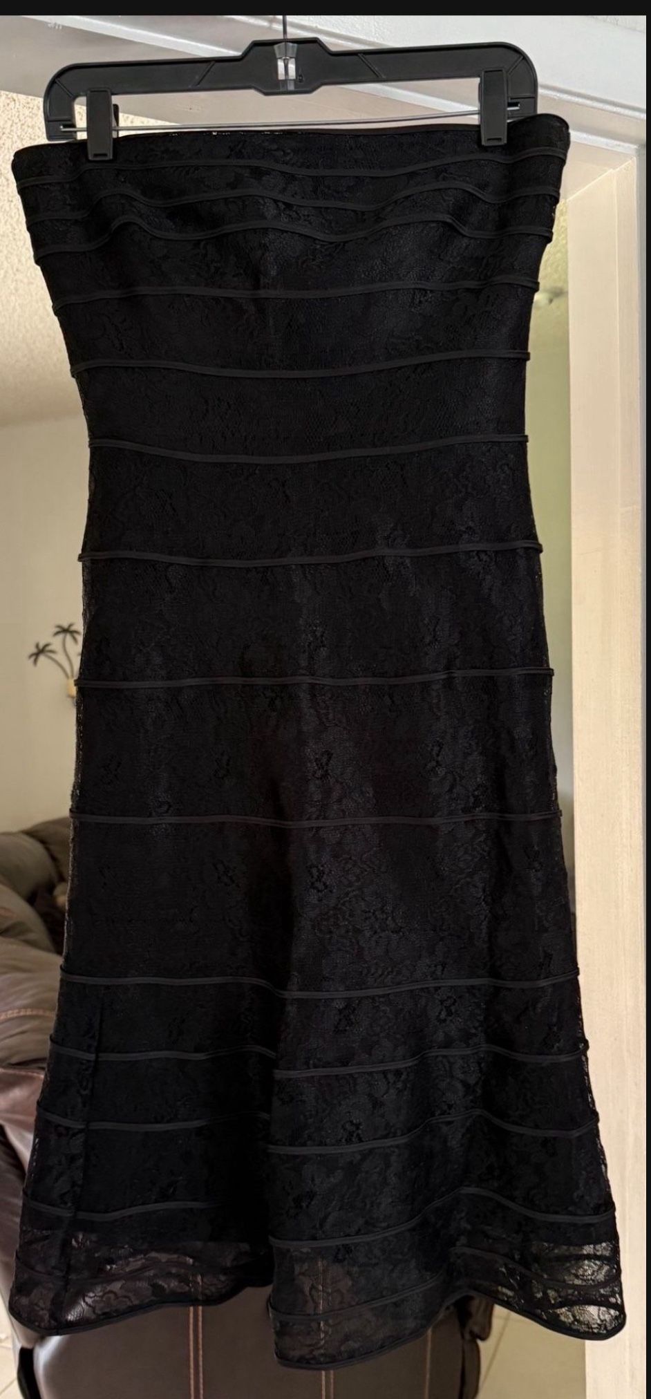 Tadashi Black Lace Strapless Dress Size 8