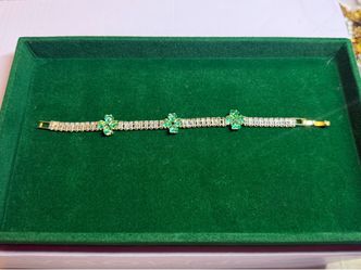 Green Floral Crystal Tennis Bracelet ✨💚