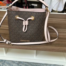 Brown/Pink Michael Kors Purse 