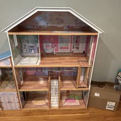 Doll House