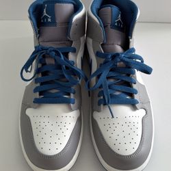 Nike Air Jordan High Top White Gray Blue Sneakers Size 12 