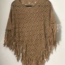 Caramel Women’s Shawl/Poncho Themed 