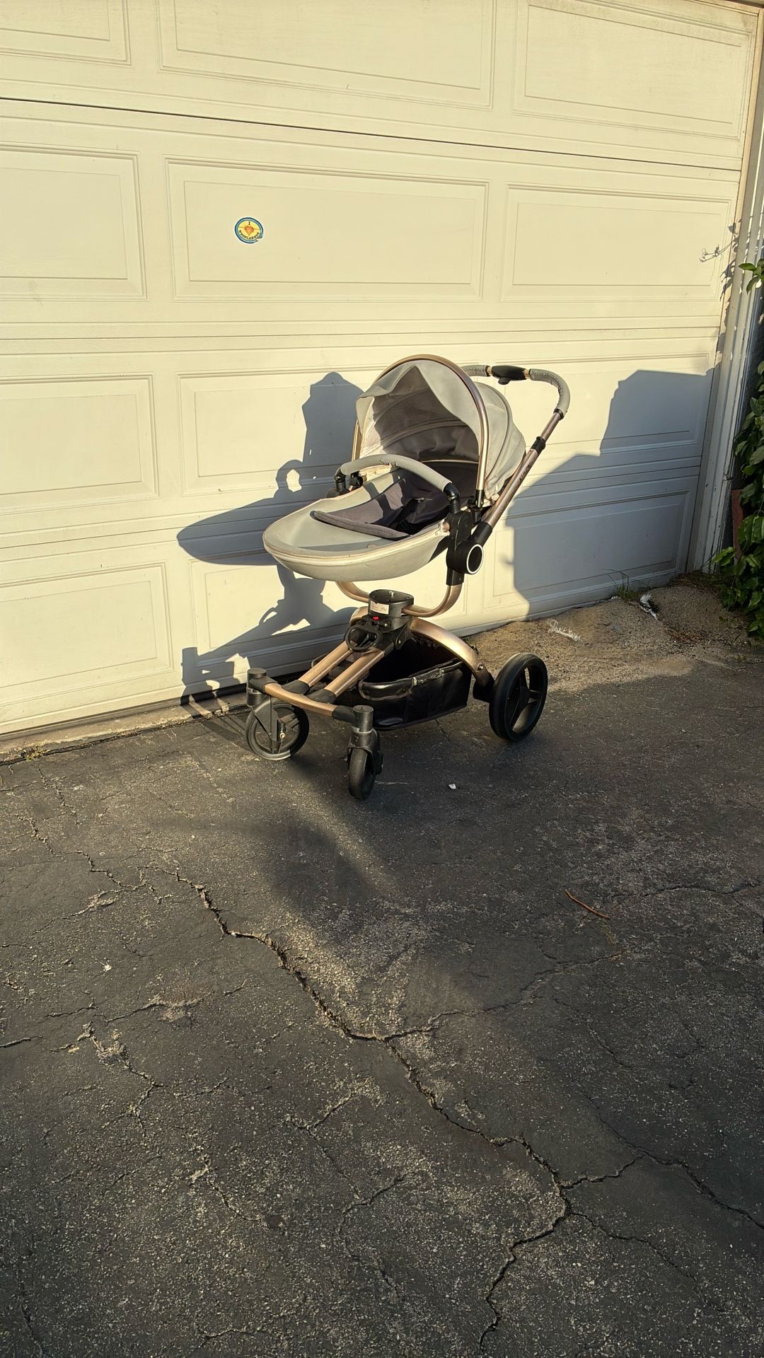 Max Aulon Stroller