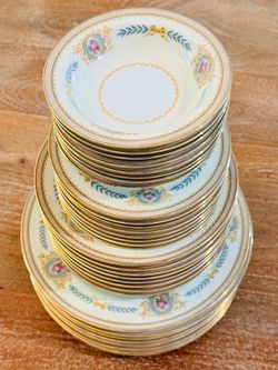 32pcs NORITAKE “ciro” set