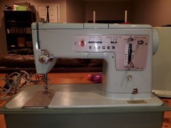 Rare 60's Vintage SINGER Sewing Machine Model 338