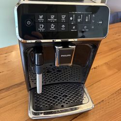 Phillips Fully Automatic Espresso Machine 3200 Series