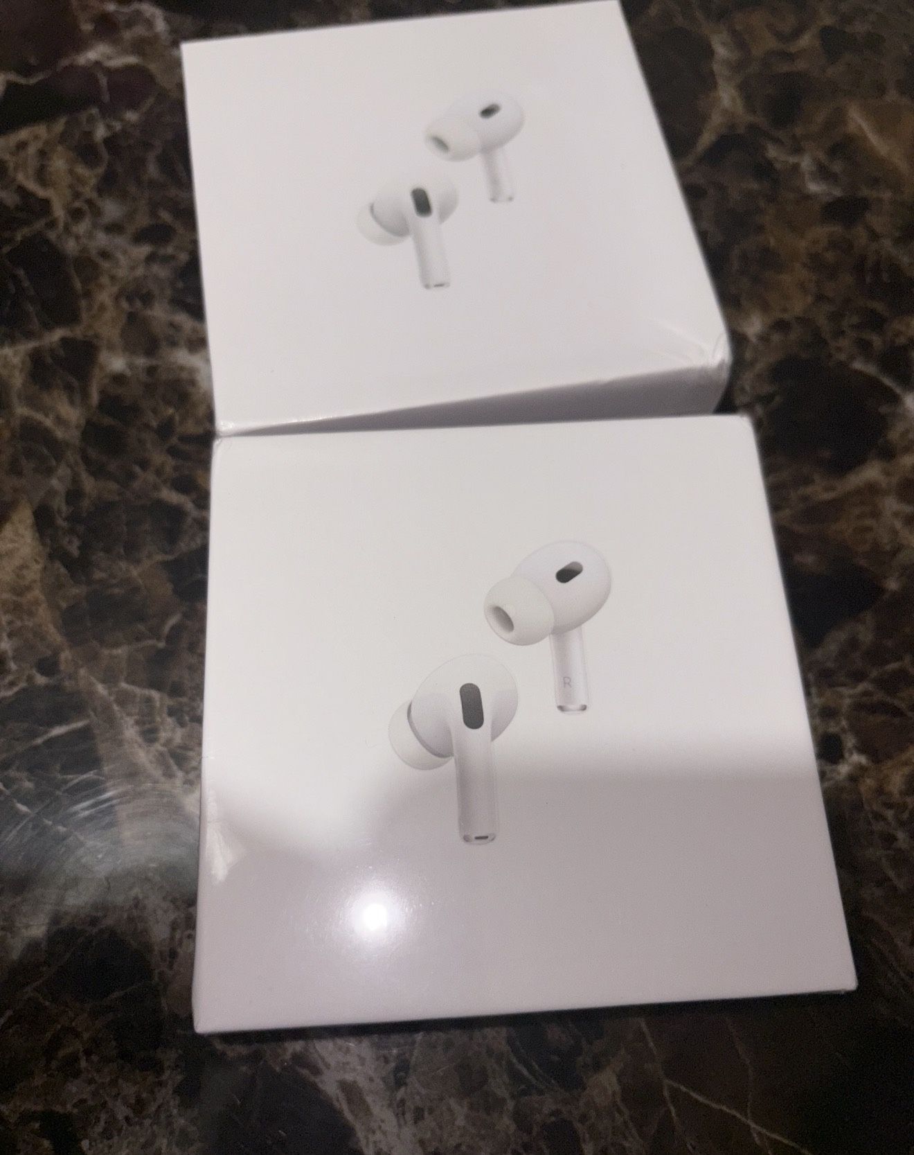 APPLE AIRPOD PRO 2ND GENERATION W/ MAGSAFE