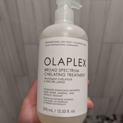 NEW Olaplex Broad Spectrum Chelating Treatment - 12.55 fl. oz