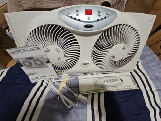 Bonaire 8.5 wall fan