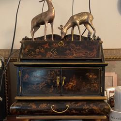 Chinoiserie Style Black Lacquer Oriental Jewelry Box