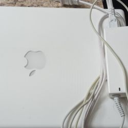 Mac Book