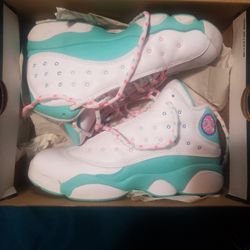 Girls Jordan 13s