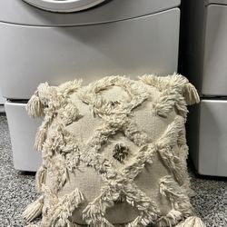 Free Decorative Pillow 