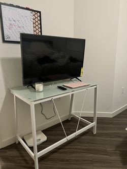 Glass TV Stand