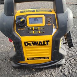 DeWalt jump starter